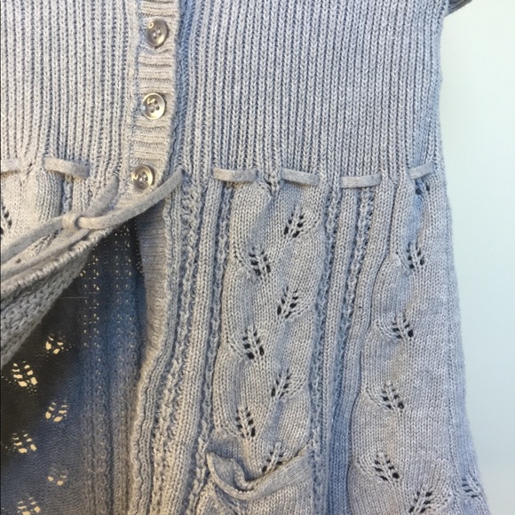 American Eagle short sleeve sweater top. - Picture 2 of 5